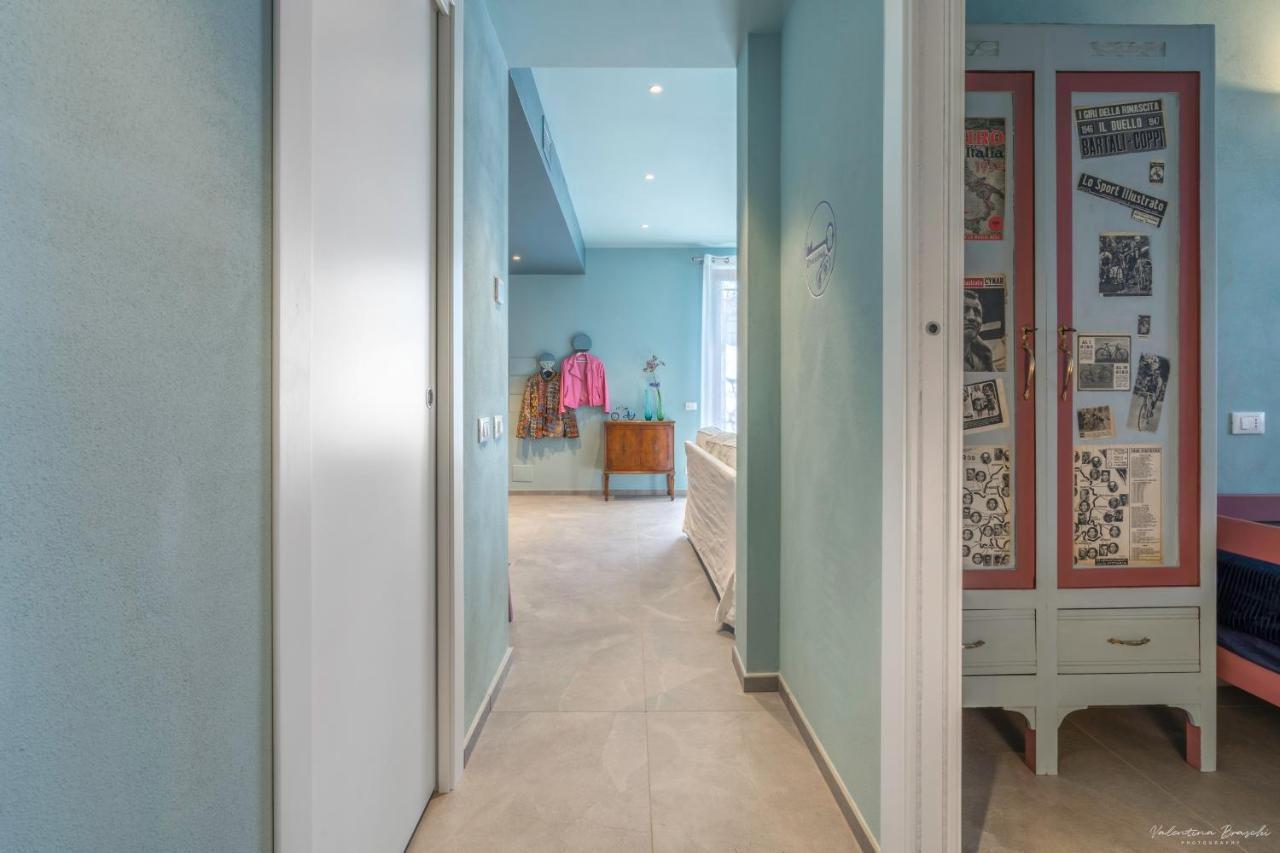 Draisina Bike Apartments Due Oleggio Castello Luaran gambar